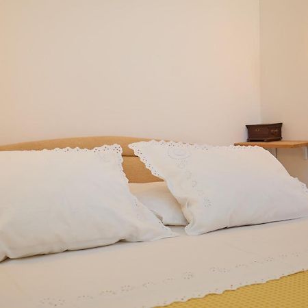 Room Over Old Town Дубровник Экстерьер фото