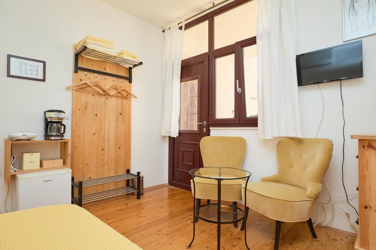 Room Over Old Town Дубровник Экстерьер фото